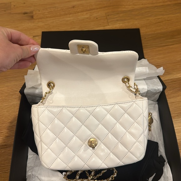 Lambskin Enamel Quilted Small Coco Hearts Square Flap White - Picture 9 of 13